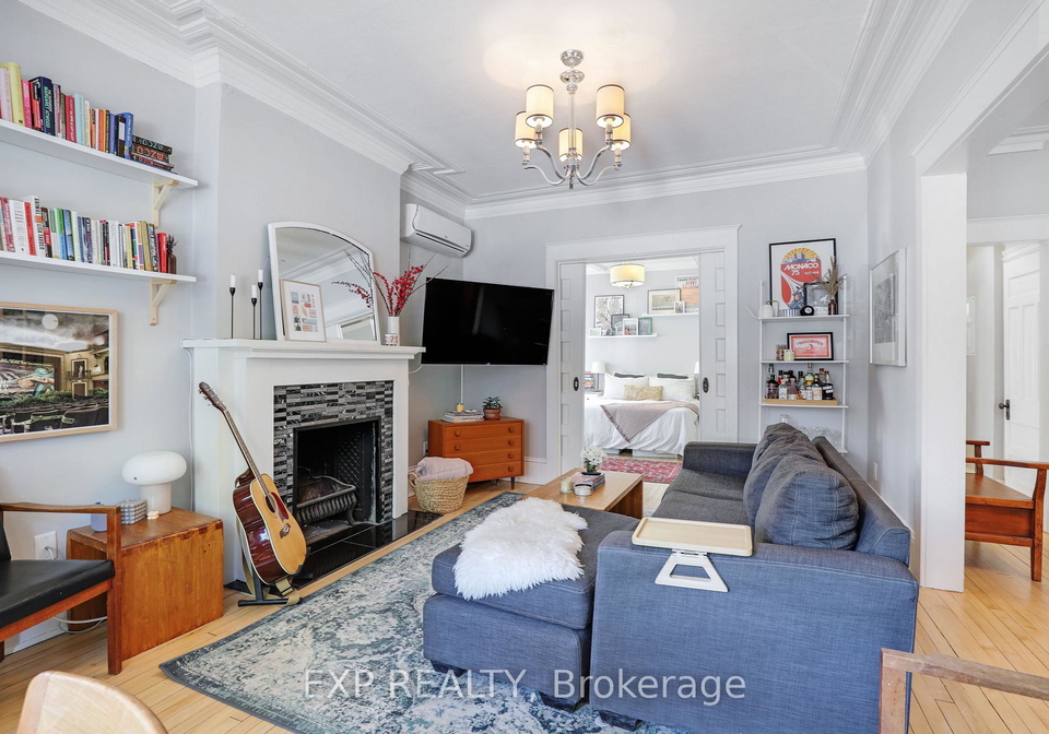 22-delaware-avenue-ottawa-ontario-x12275614