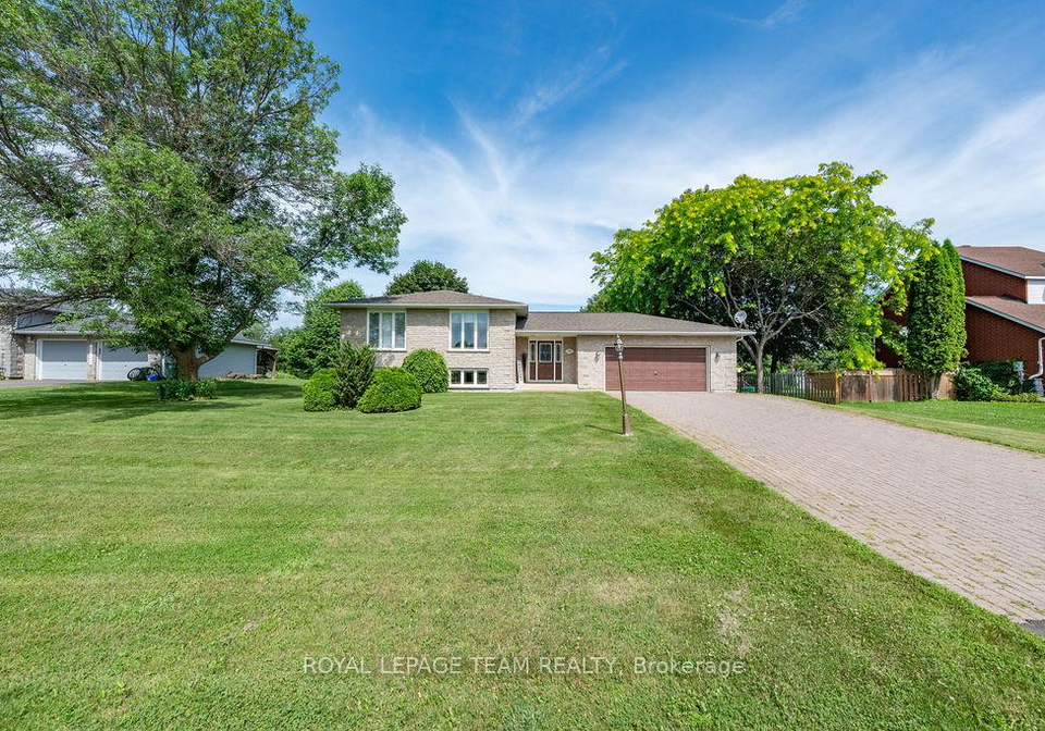 186-pleasant-view-drive-laurentian-valley-ontario-x12275621