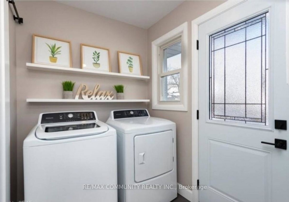 37-edward-street-quinte-west-ontario-x12275739