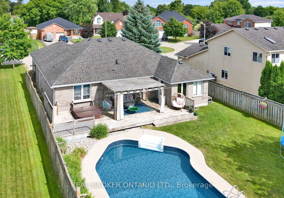 19-zoeger-court-wellesley-ontario-x12275990