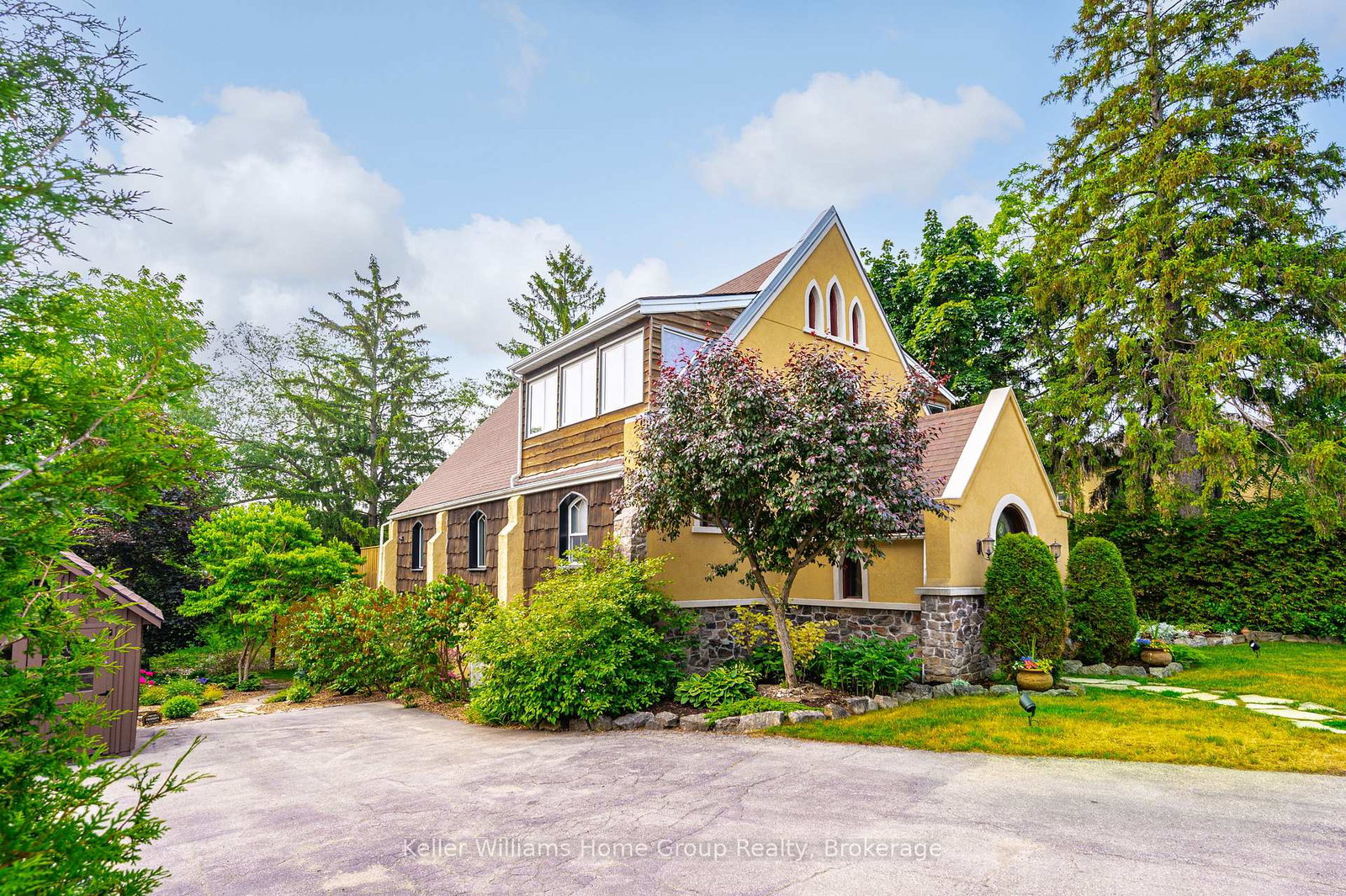 230-st-andrew-street-e-e-centre-wellington-ontario-x12276217