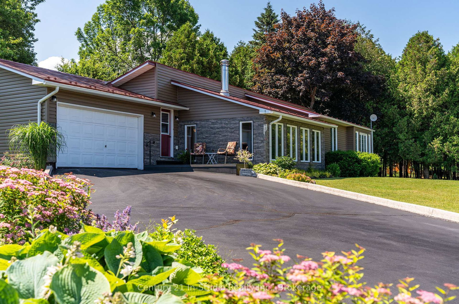502230-grey-road-1-georgian-bluffs-ontario-x12276218