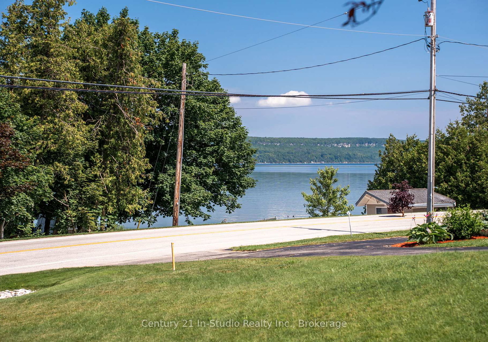502230-grey-road-1-georgian-bluffs-ontario-x12276218
