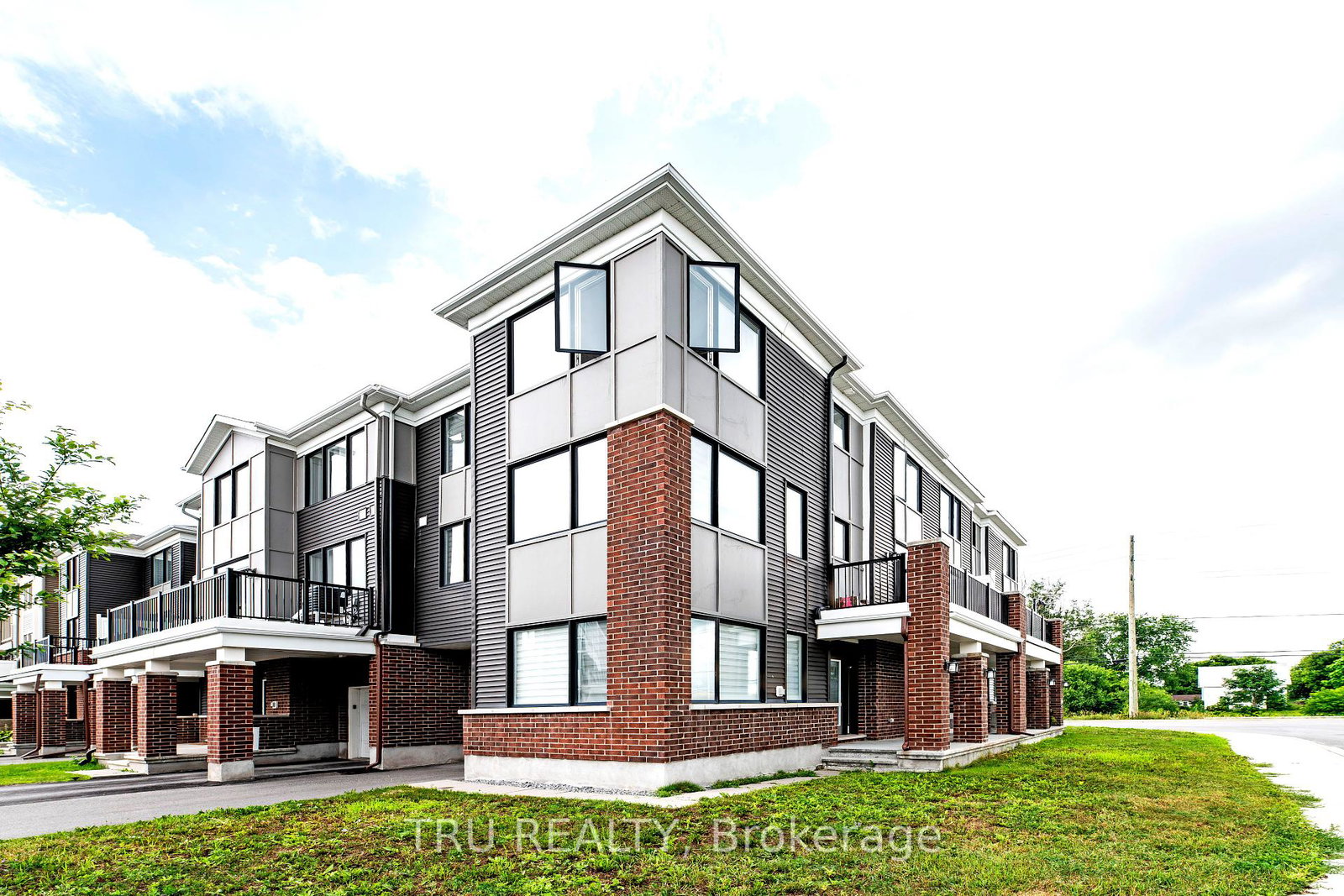 34-caspian-row-kanata-ontario-x12276246