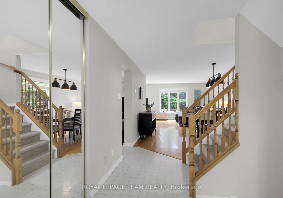 1549-meadowfield-place-ottawa-ontario-x12276386