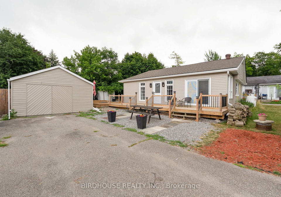 16-third-street-kawartha-lakes-ontario-x12276536