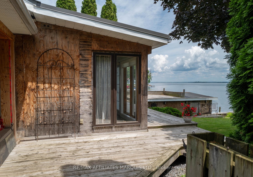 6800-st-francis-lane-south-glengarry-ontario-x12276630