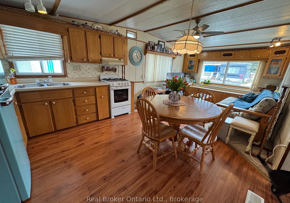 580-beaver-creek-road-waterloo-ontario-x12276631