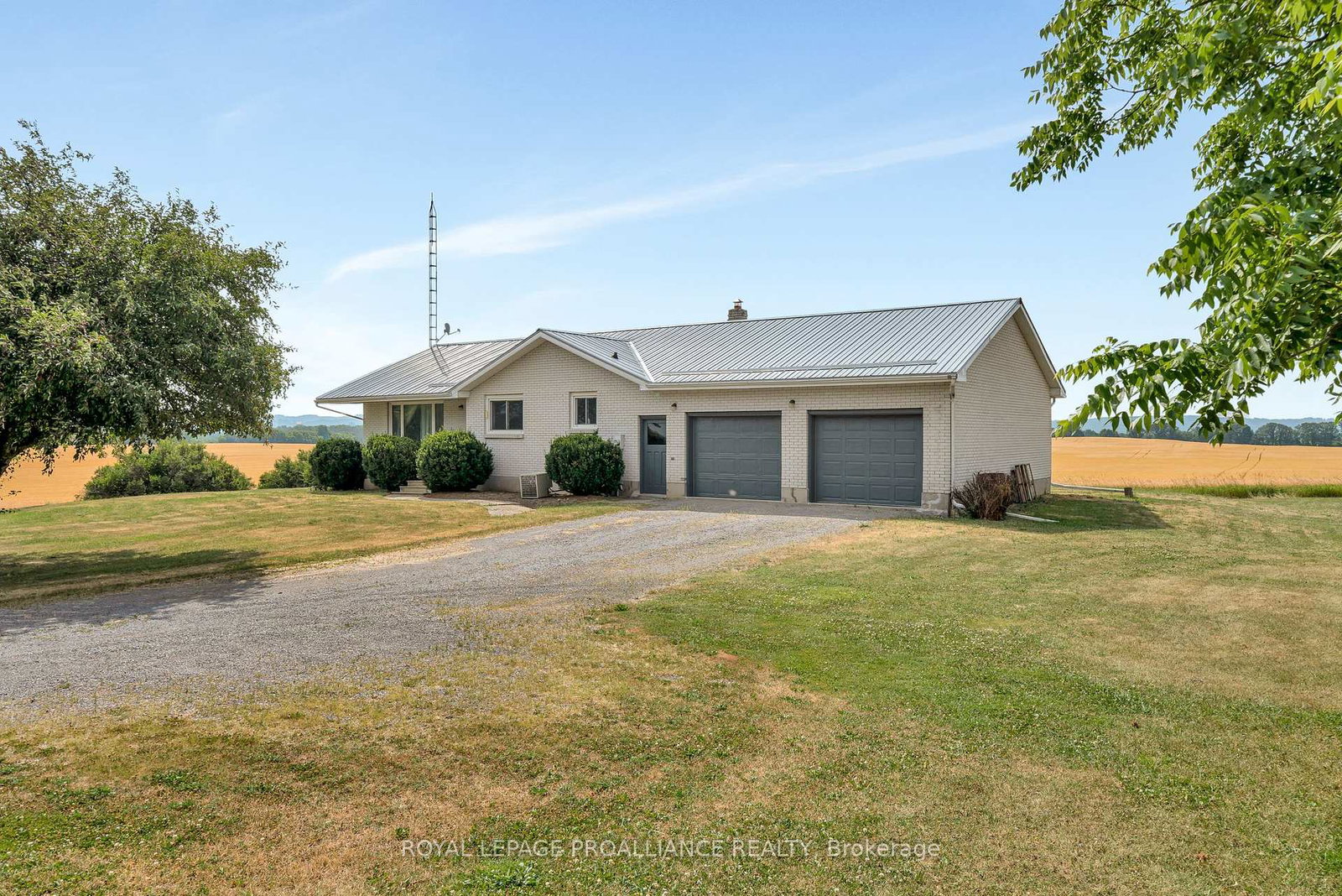 207-carmel-road-quinte-west-ontario-x12276784