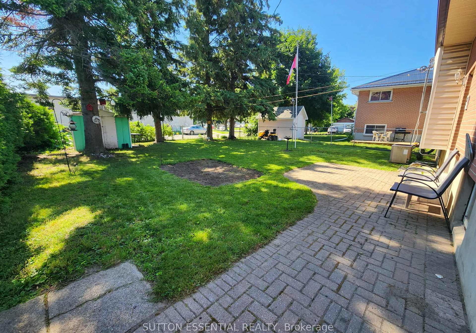 73-reynolds-drive-brockville-ontario-x12276898