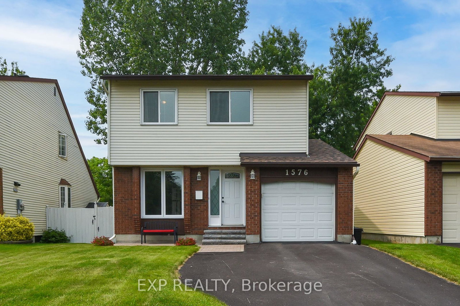 1576-st-georges-street-ottawa-ontario-x12277006