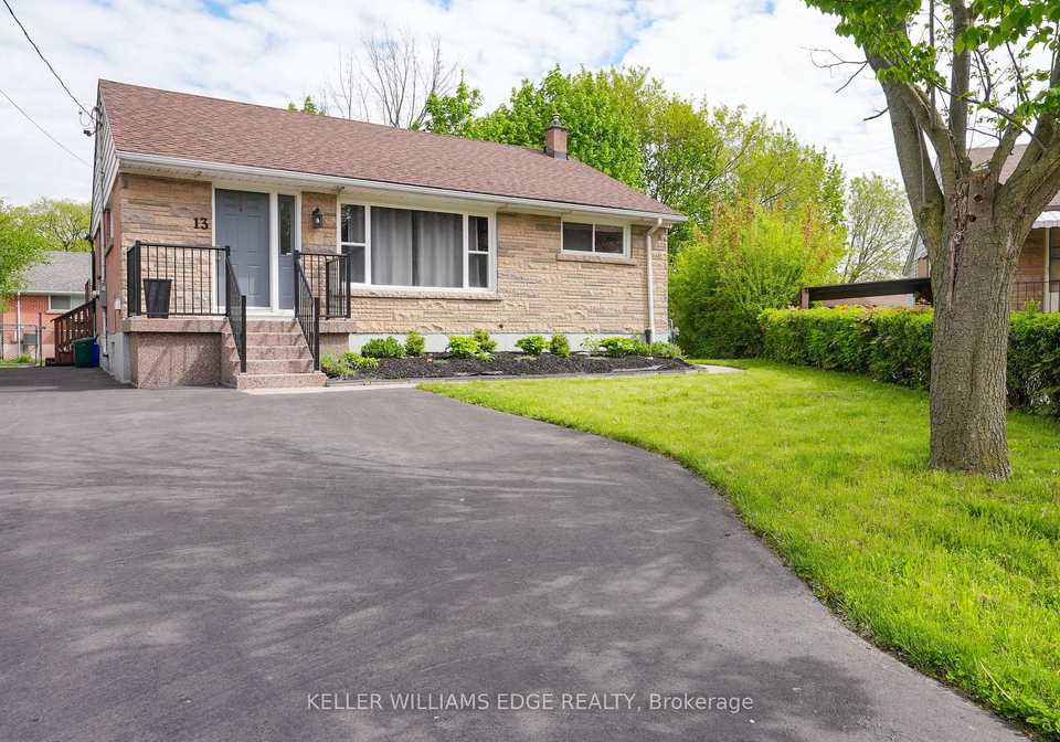 13-beaucourt-place-hamilton-ontario-x12277094