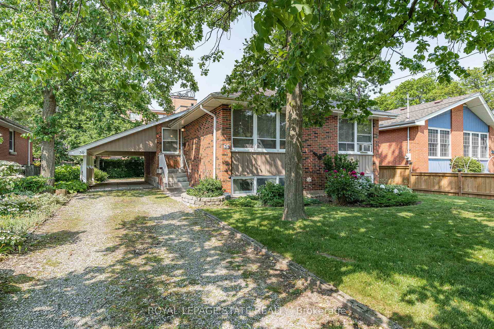 39-hardale-crescent-hamilton-ontario-x12277227
