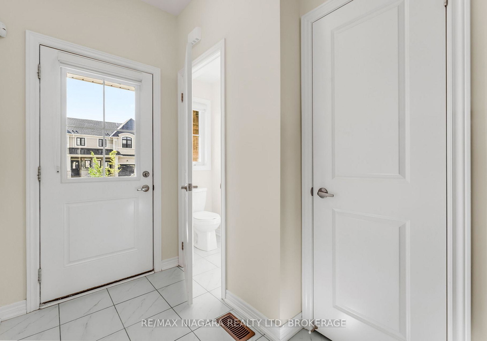 6-mia-drive-hamilton-ontario-x12277297