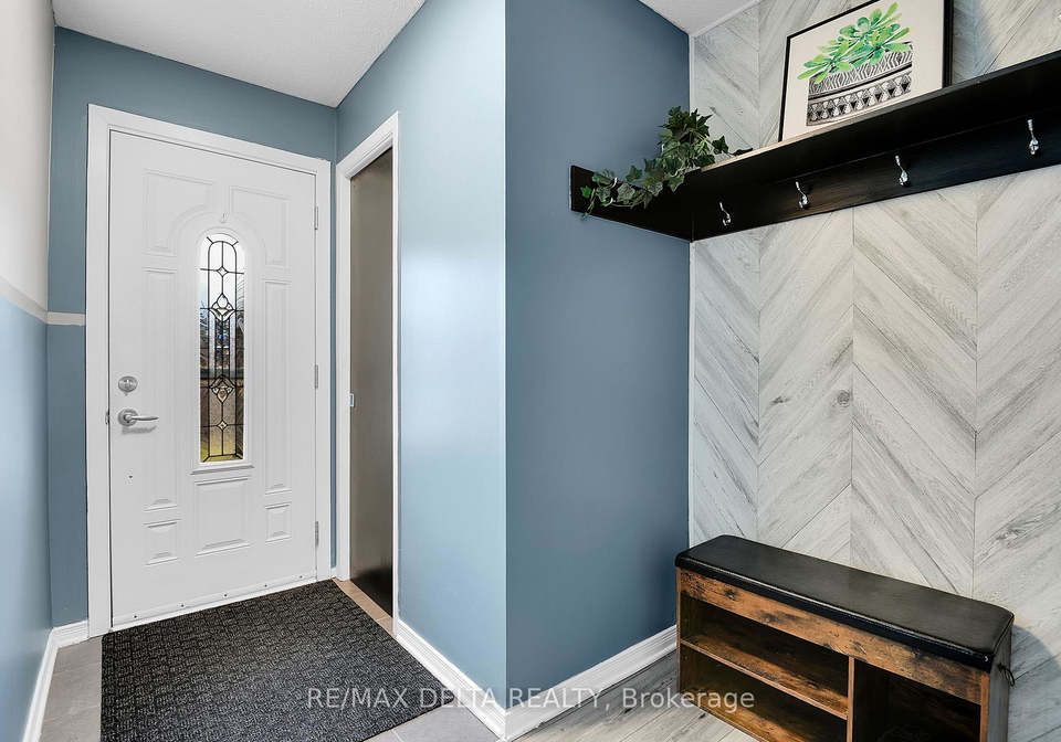 1348-bakker-court-ottawa-ontario-x12277393