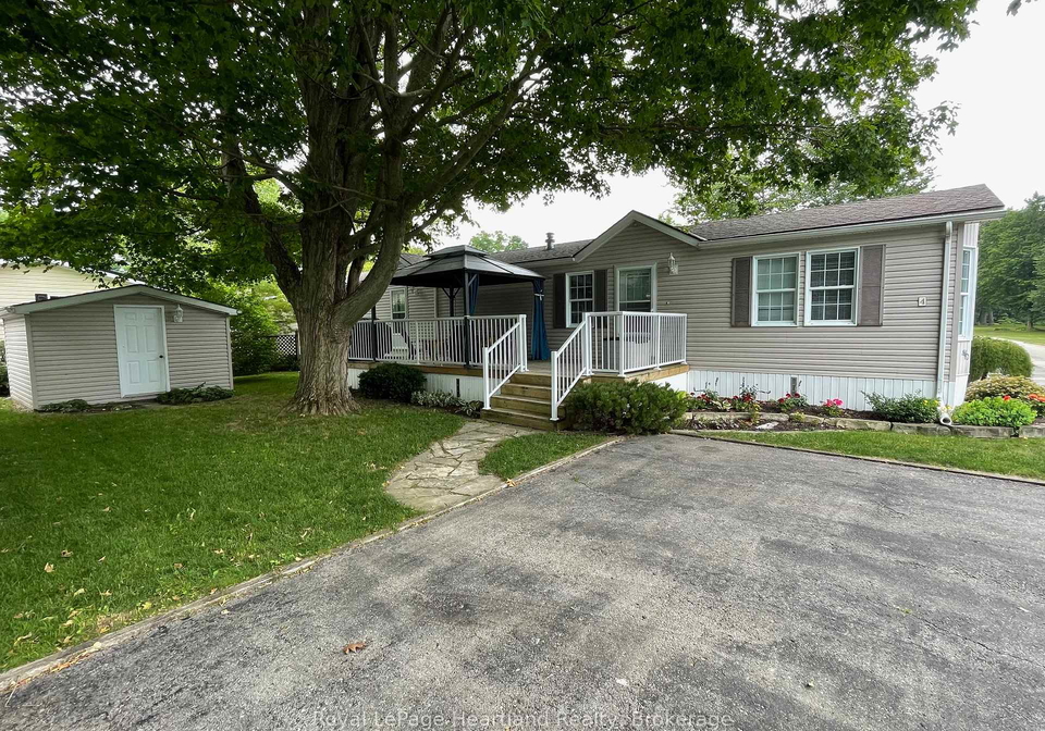 4-iroquois-lane-ashfield-colborne-wawanosh-ontario-x12277436