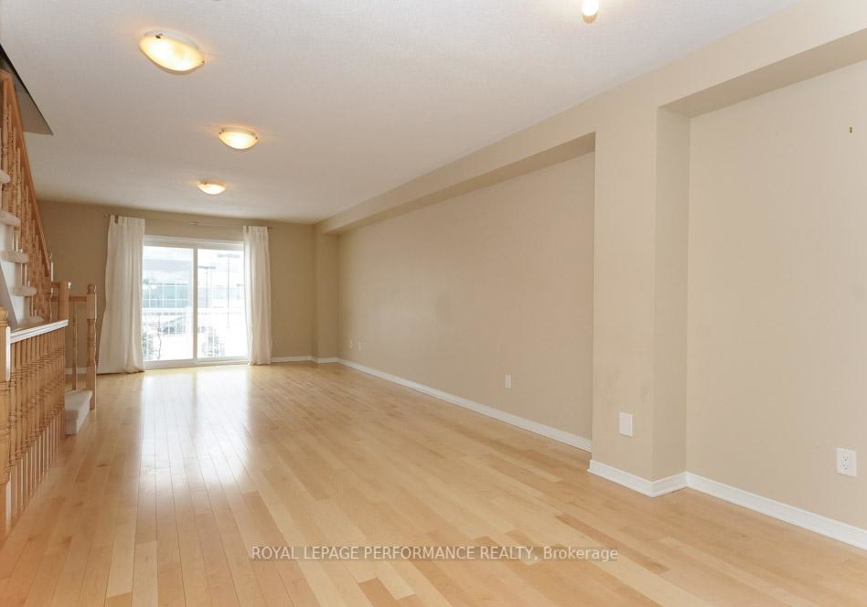 32-jenscott-private-ottawa-ontario-x12277445