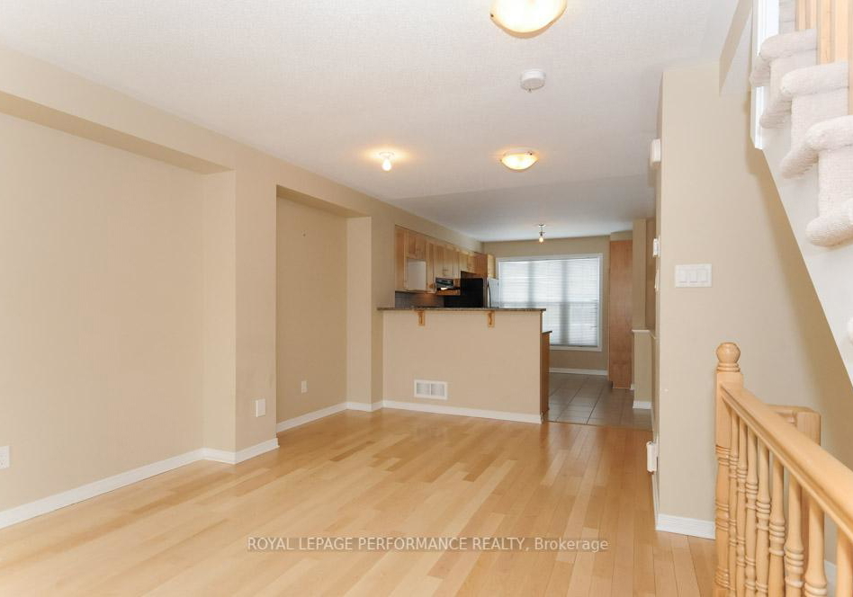 32-jenscott-private-ottawa-ontario-x12277445