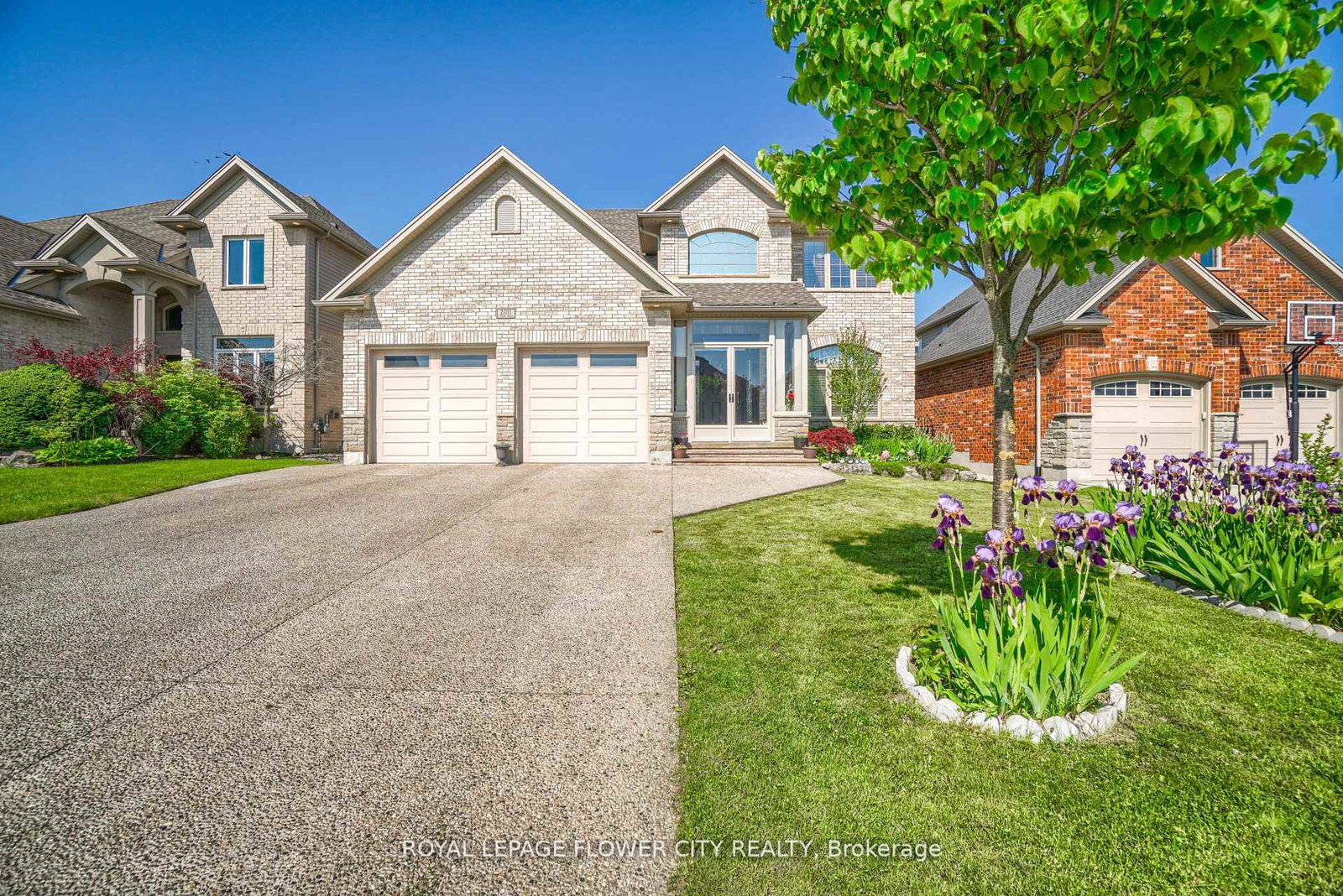 2011-tyson-walk-street-london-south-ontario-x12277473