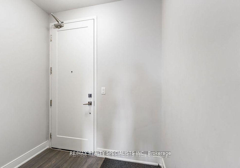 150-main-street-w-w-hamilton-ontario-x12277516