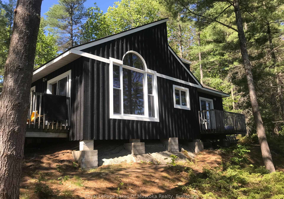 1-3ln-berkinshaw-island-gravenhurst-ontario-x12277523