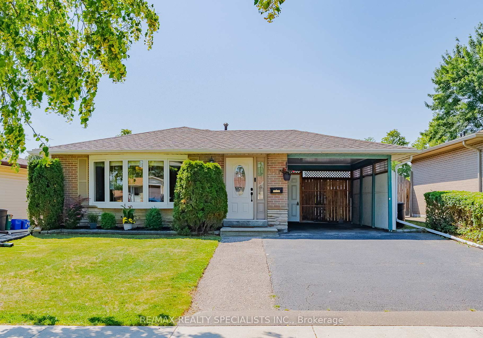 211-hazelglen-drive-kitchener-ontario-x12277591
