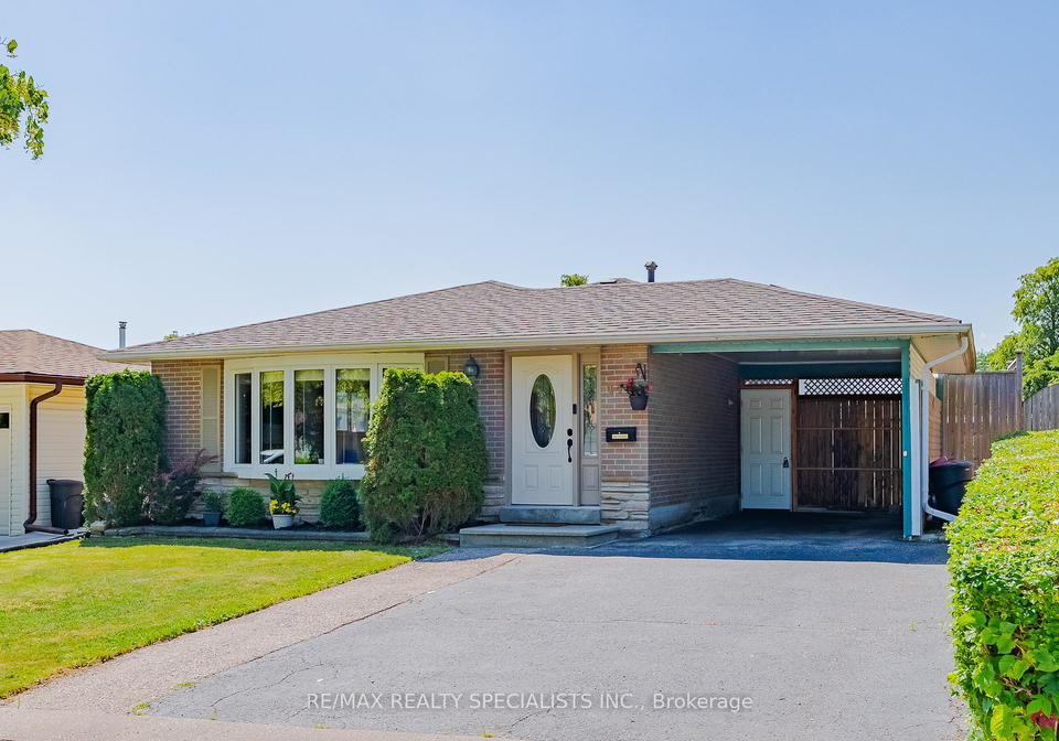 211-hazelglen-drive-kitchener-ontario-x12277591