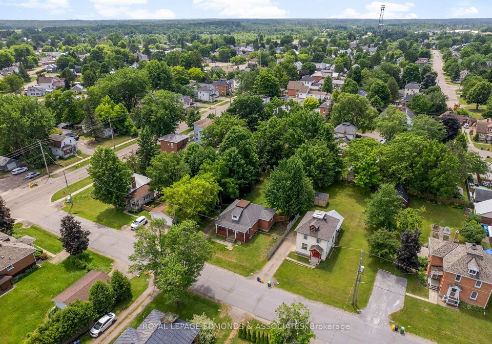 668-gordon-street-pembroke-ontario-x12277614
