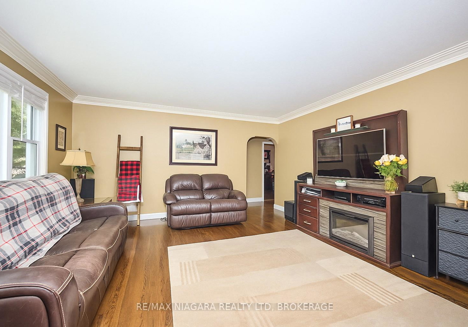 52-water-street-thorold-ontario-x12277780