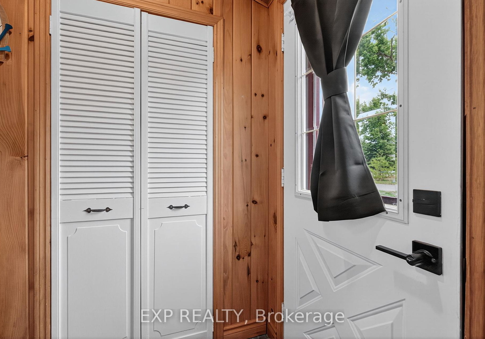 13-third-street-kawartha-lakes-ontario-x12277790