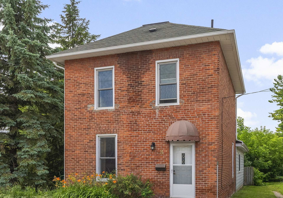 8-river-road-mcnabbraeside-ontario-x12277798