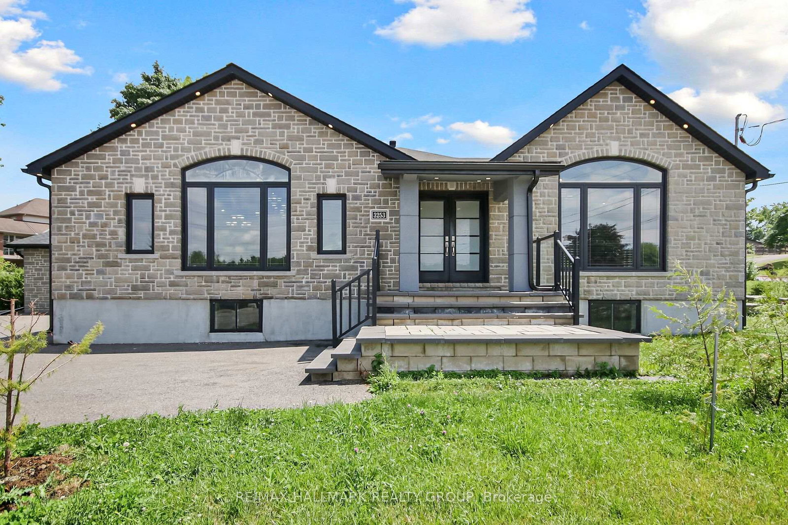 3253-riverside-drive-ottawa-ontario-x12277895