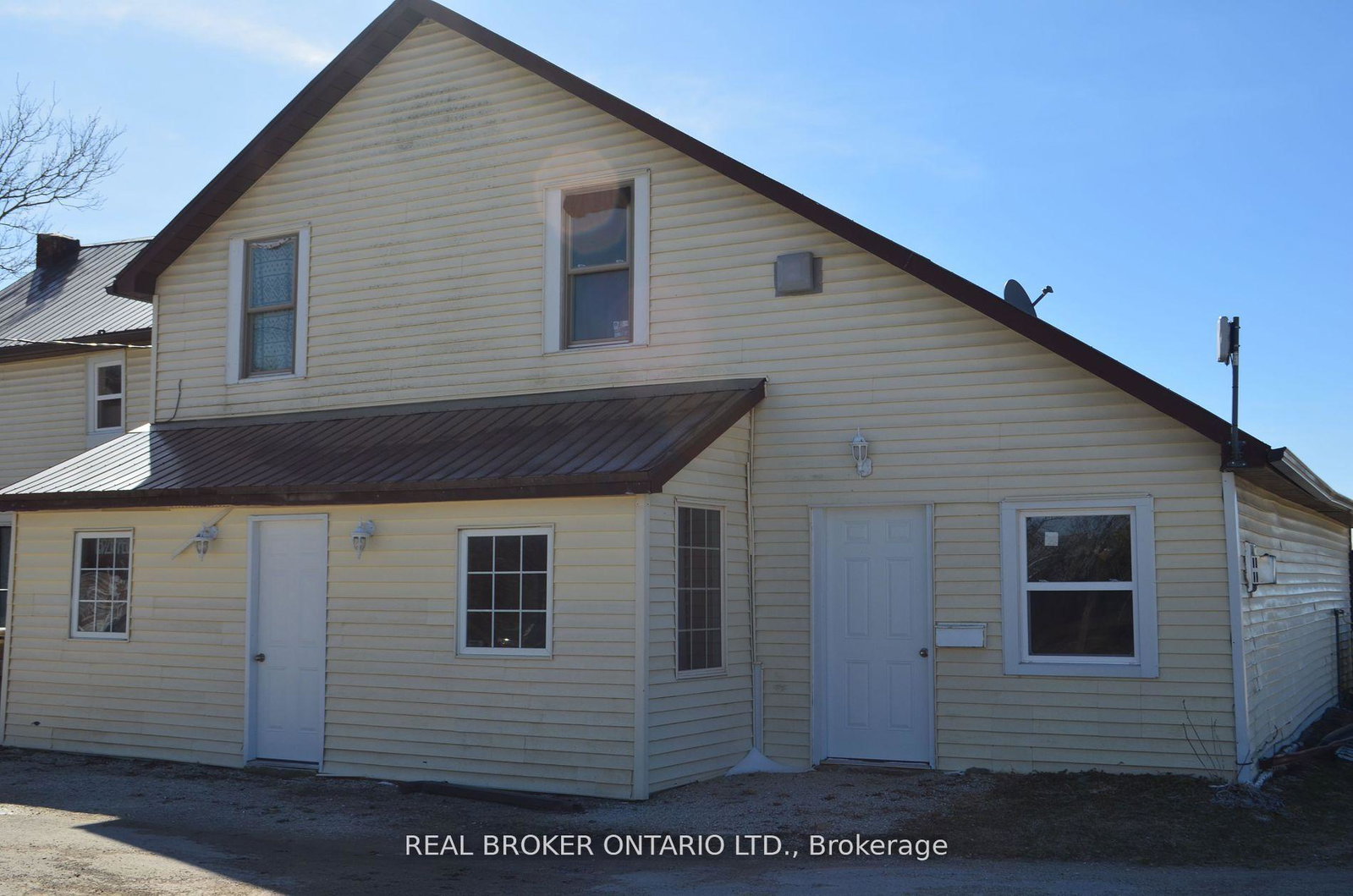 633785-63-road-grey-highlands-ontario-x12277960