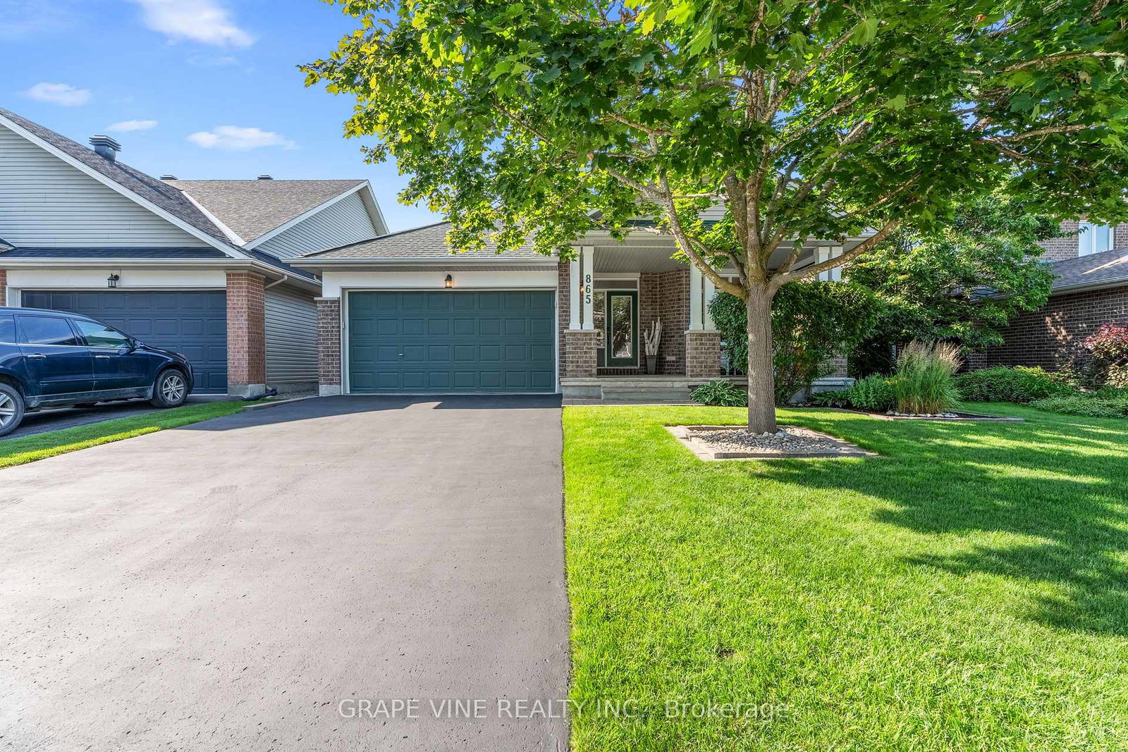 865-markwick-crescent-ottawa-ontario-x12277982