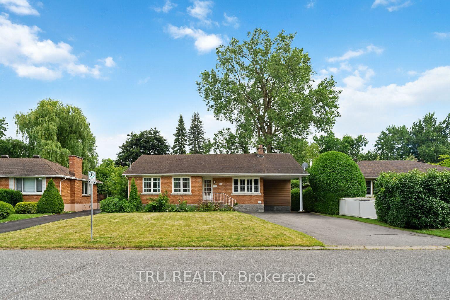 14-claver-street-ottawa-ontario-x12278077
