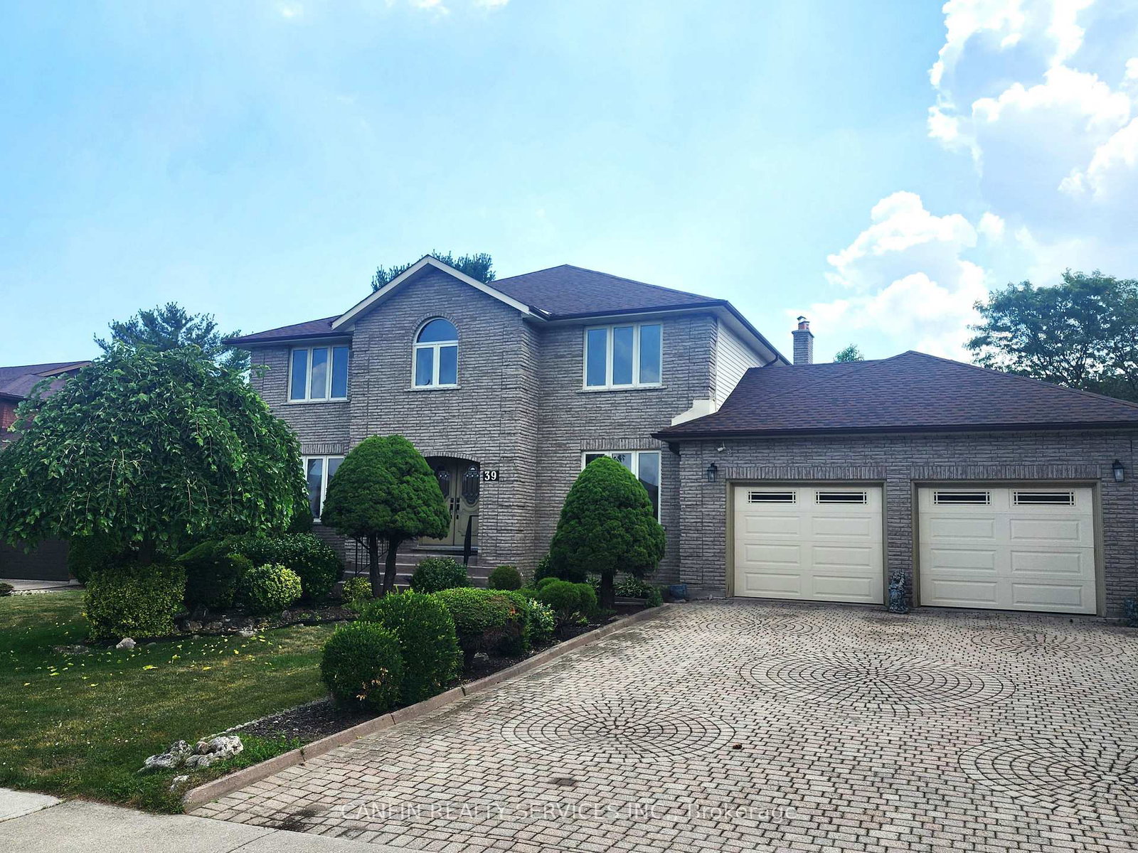 39-corinthian-drive-hamilton-ontario-x12278127