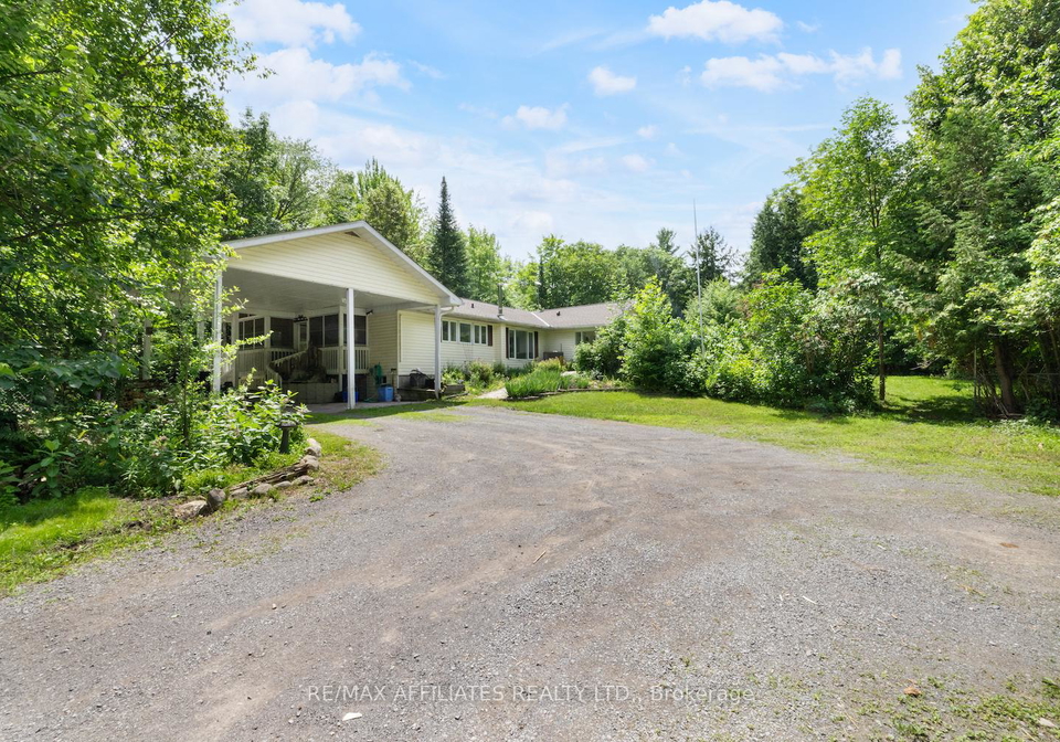 1255-ramsay-3a-concession-mississippi-mills-ontario-x12278129