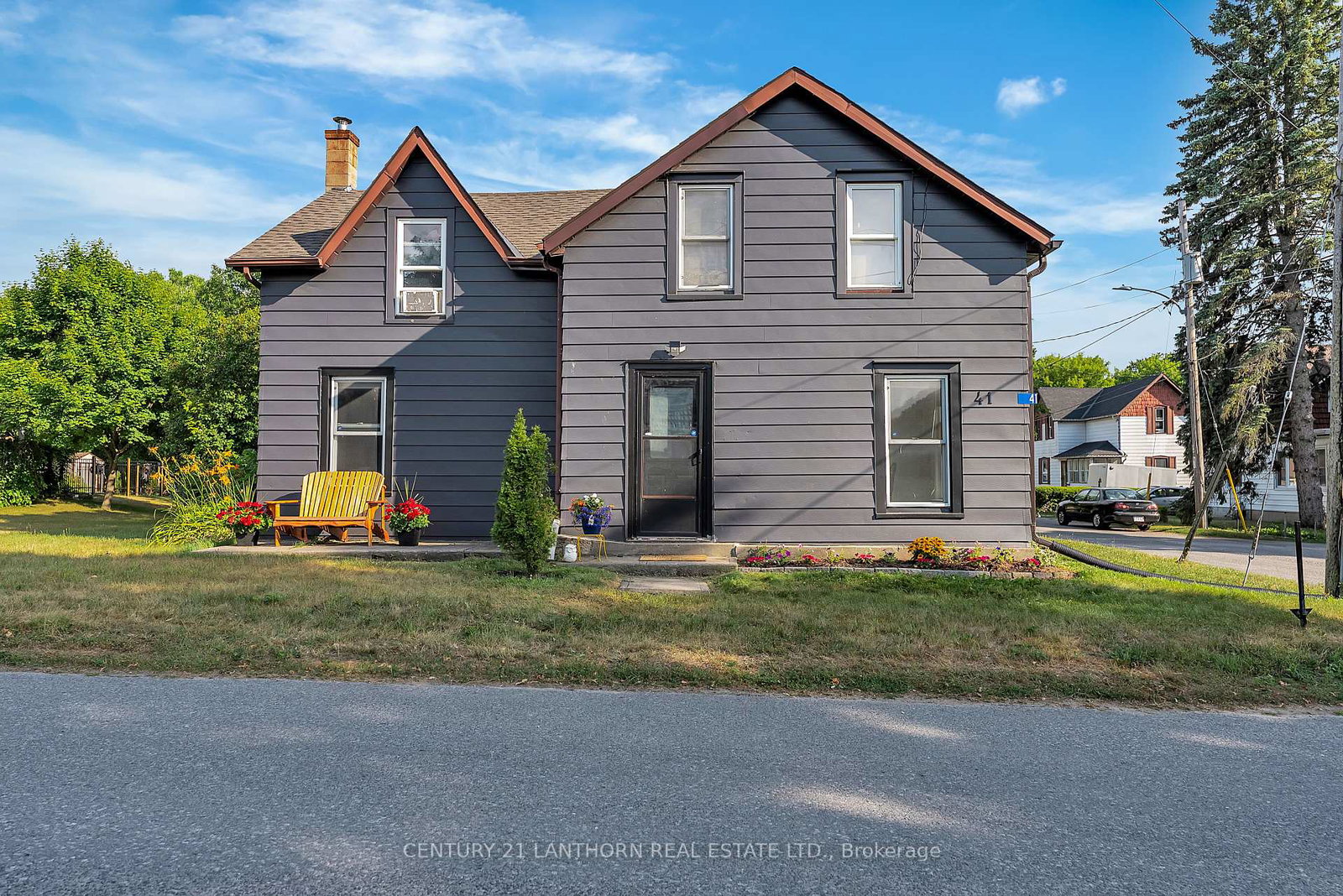 41-wallace-street-quinte-west-ontario-x12278185