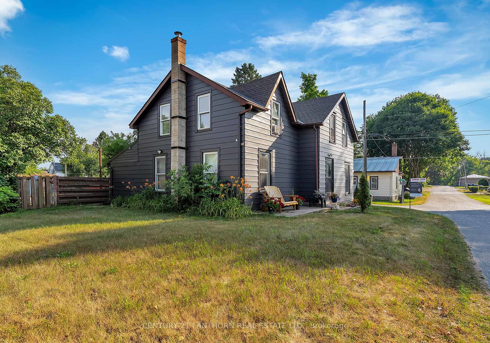 41-wallace-street-quinte-west-ontario-x12278185