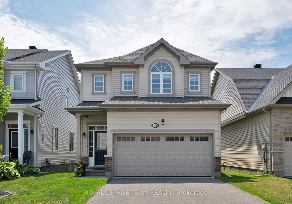2588-tempo-drive-north-grenville-ontario-x12278284