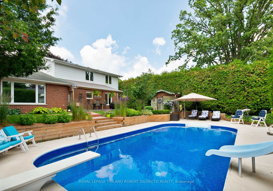 87-camden-road-london-north-ontario-x12278326