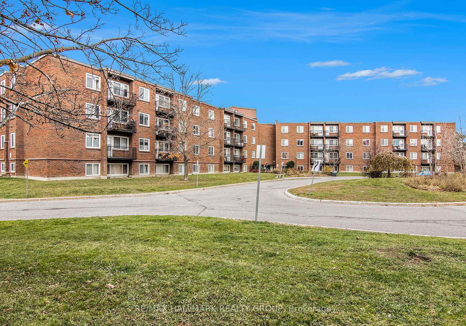 2041-arrowsmith-dr-drive-ottawa-ontario-x12278328