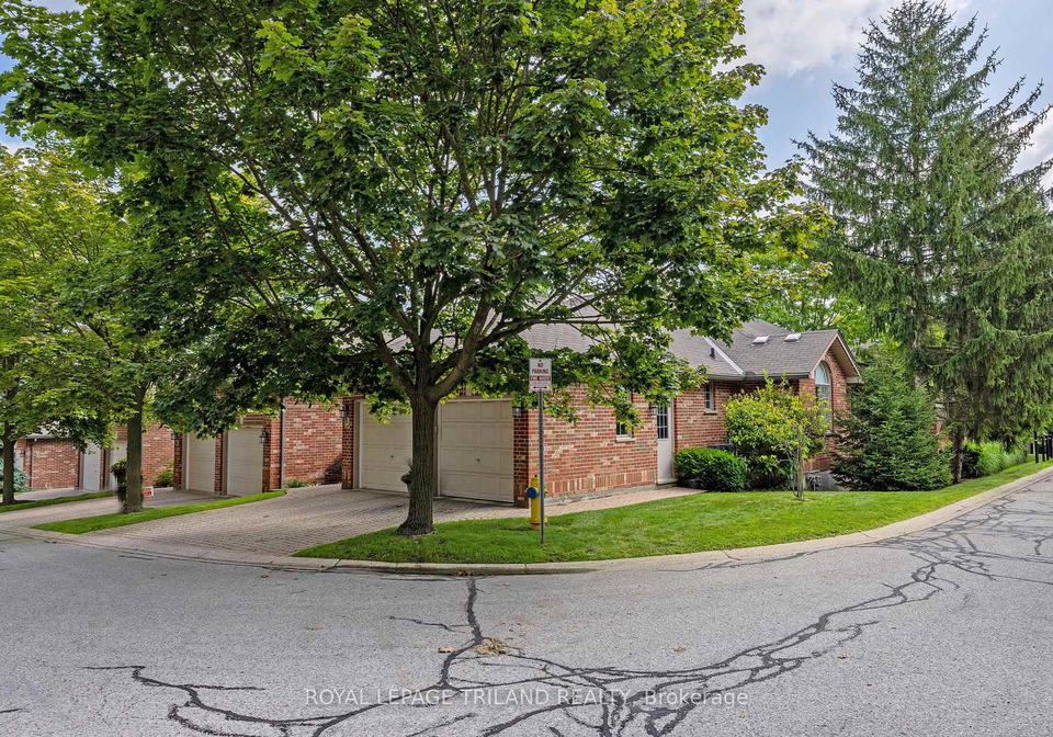 499-teeple-terrace-london-south-ontario-x12278333