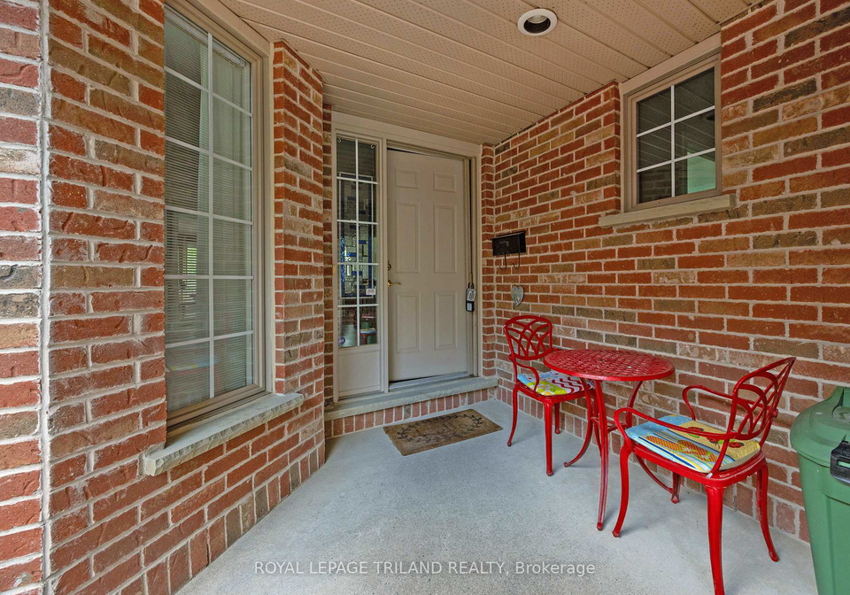 499-teeple-terrace-london-south-ontario-x12278333