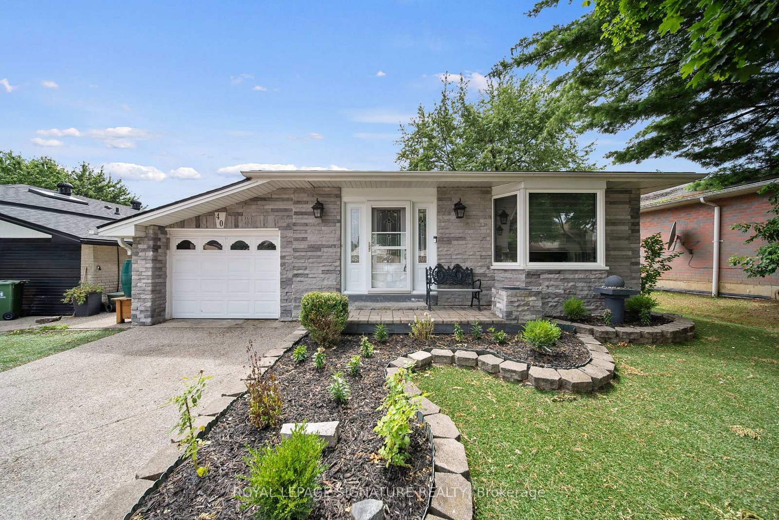 40-queenslea-drive-hamilton-ontario-x12278371