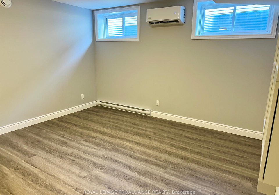 135b-sienna-avenue-belleville-ontario-x12278580