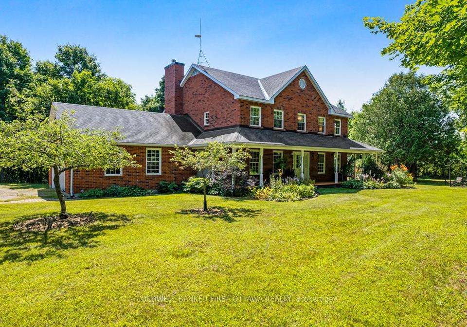 512-old-perth-road-mississippi-mills-ontario-x12278674
