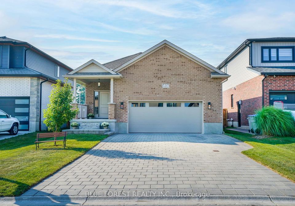 3-mcneil-street-strathroy-caradoc-ontario-x12278758