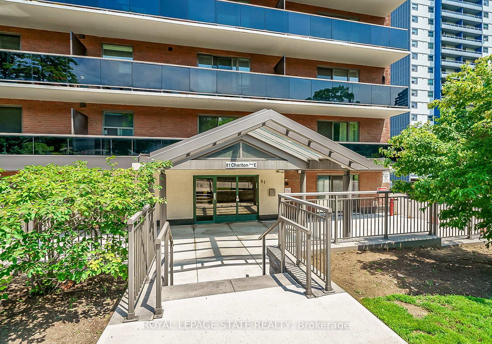 81-charlton-avenue-e-e-hamilton-ontario-x12278845