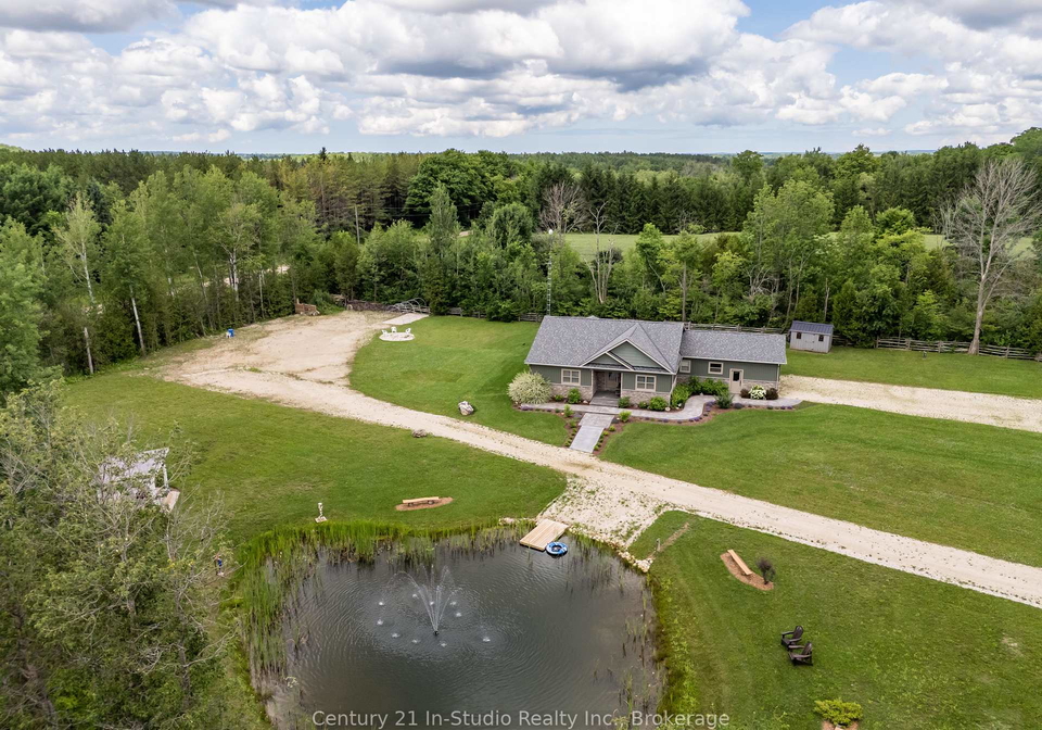 734591-west-back-line-grey-highlands-ontario-x12278856